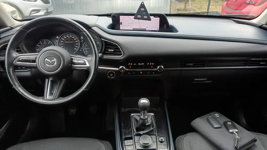 MAZDA CX-30 -
