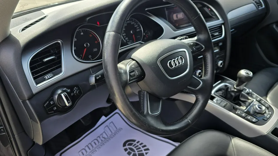 AUDI A4 Avant -