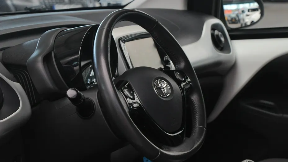TOYOTA Aygo -