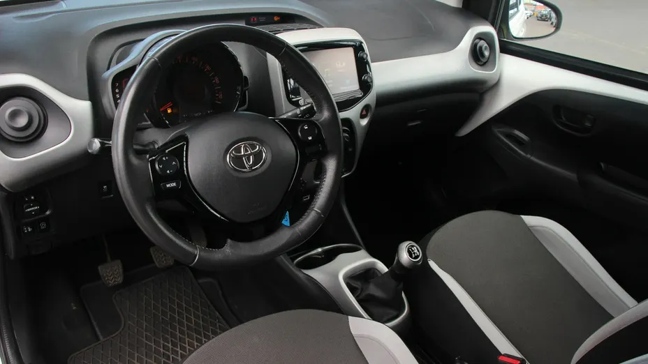 TOYOTA Aygo -