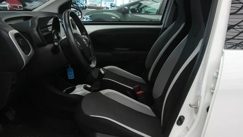 TOYOTA Aygo -
