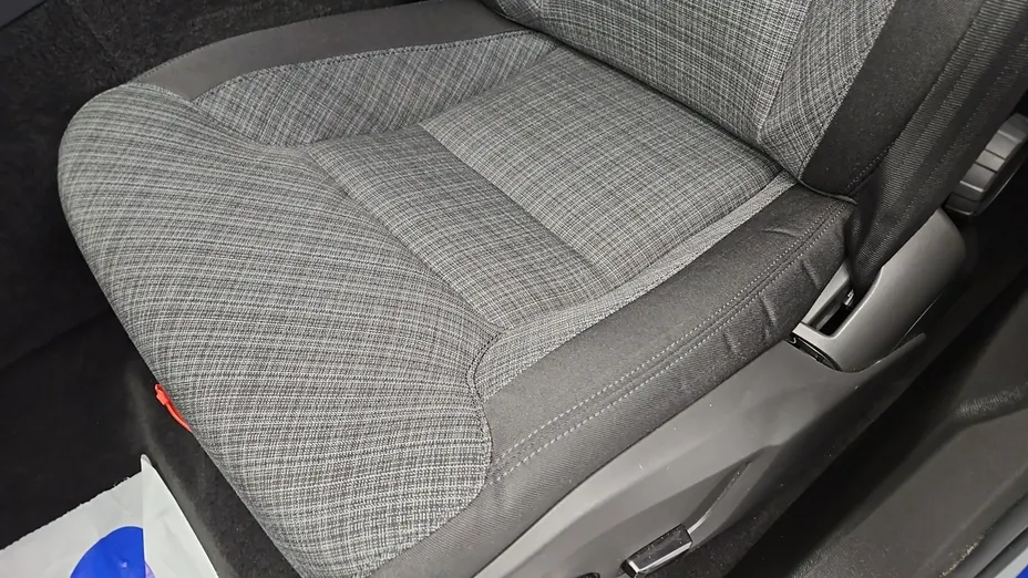 VOLVO XC60 -