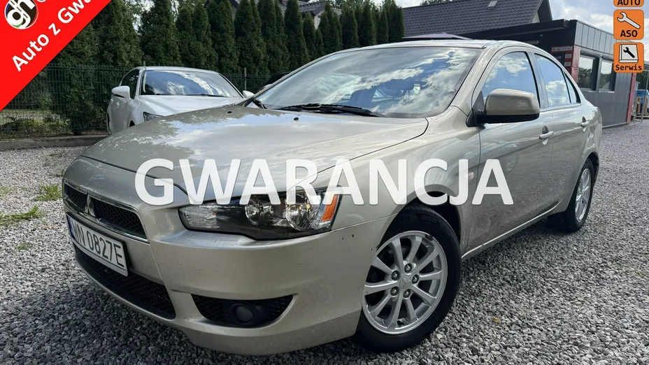 MITSUBISHI Lancer -