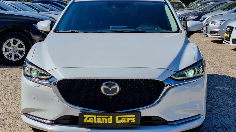 MAZDA 6 -