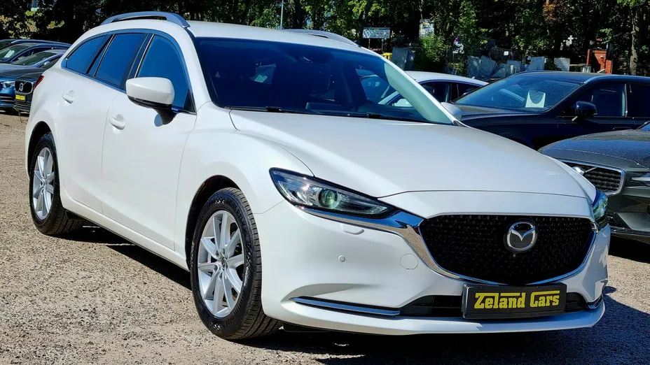 MAZDA 6 -