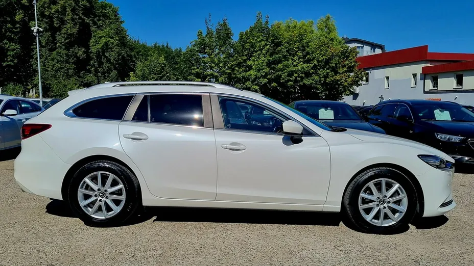 MAZDA 6 -