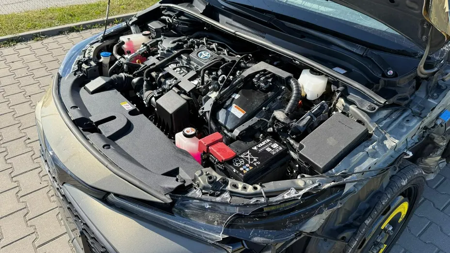 TOYOTA Corolla -