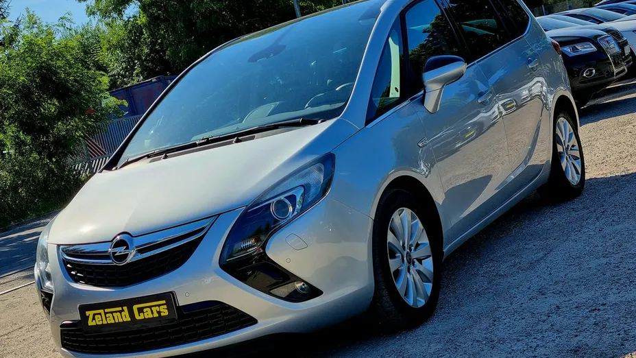OPEL Zafira -