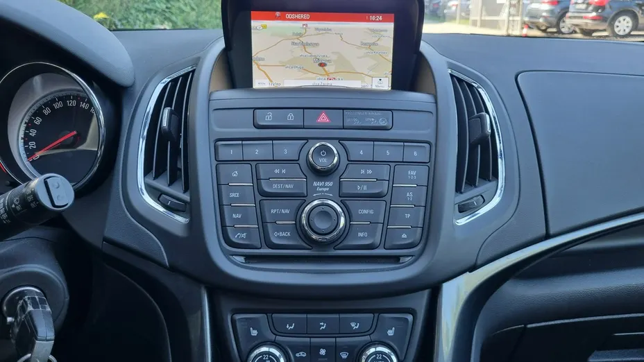 OPEL Zafira -