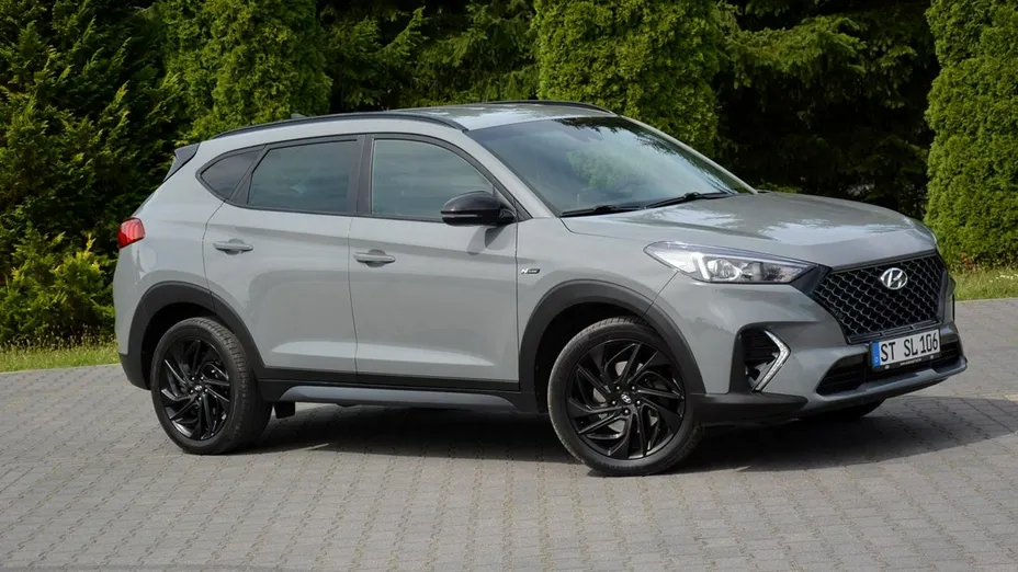 HYUNDAI Tucson -