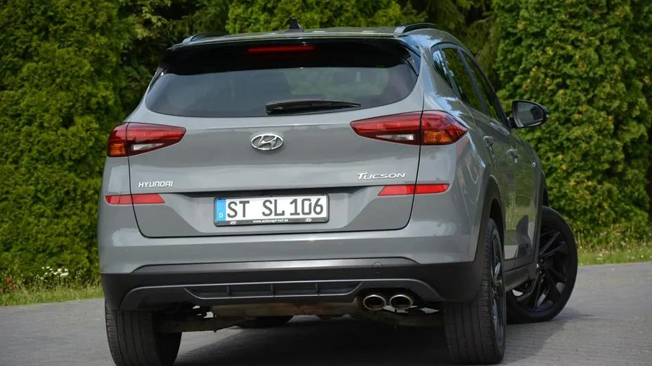 HYUNDAI Tucson -