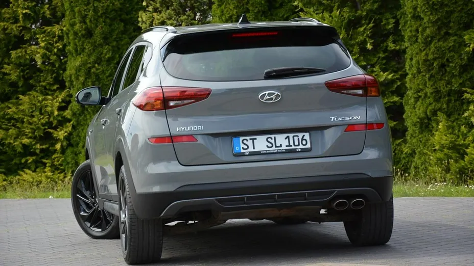 HYUNDAI Tucson -
