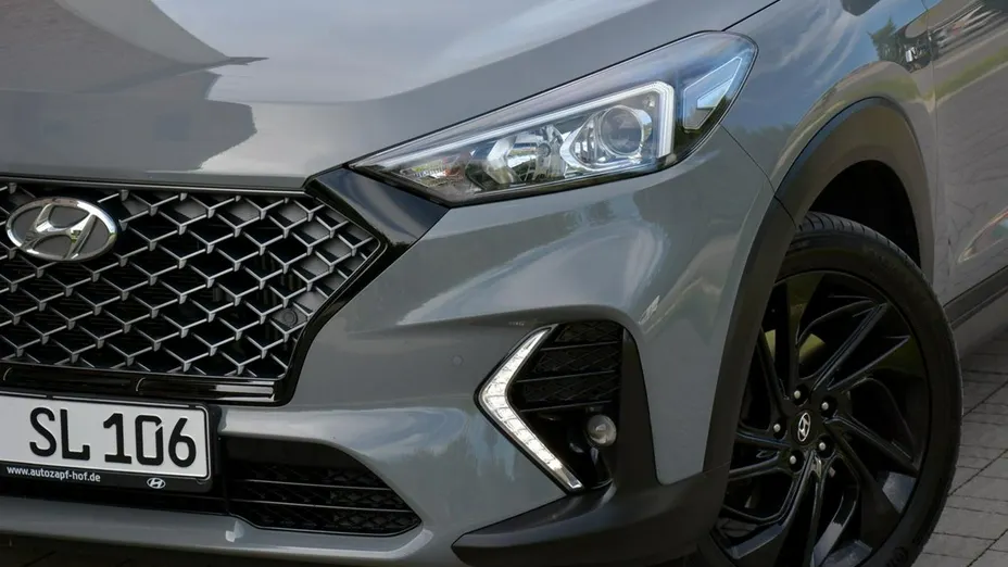 HYUNDAI Tucson -