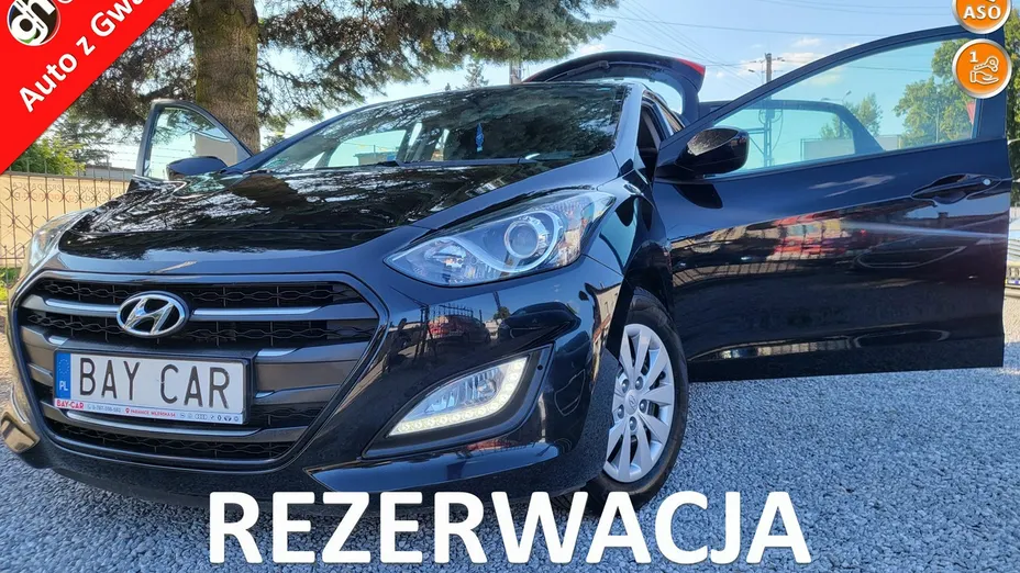 HYUNDAI i30 -