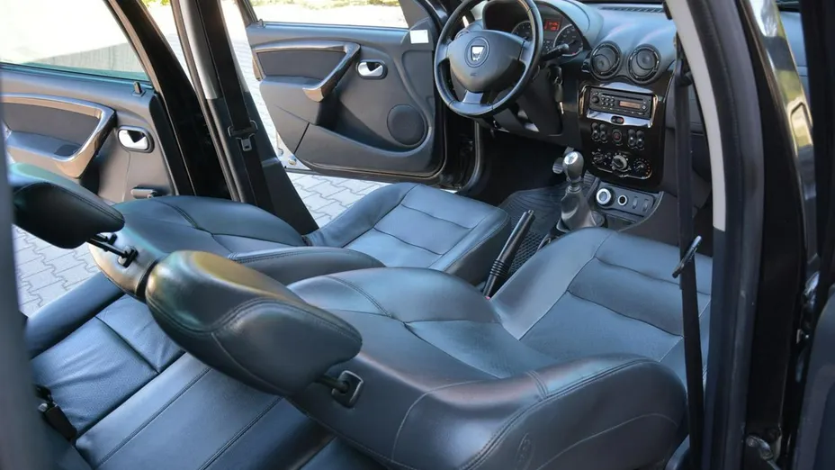 DACIA Duster -