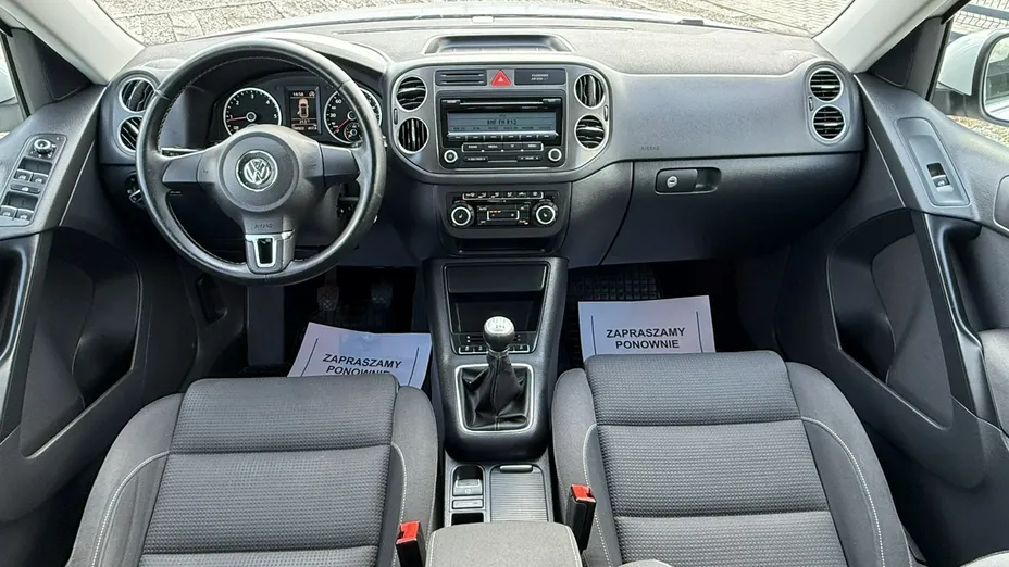 VOLKSWAGEN Tiguan -