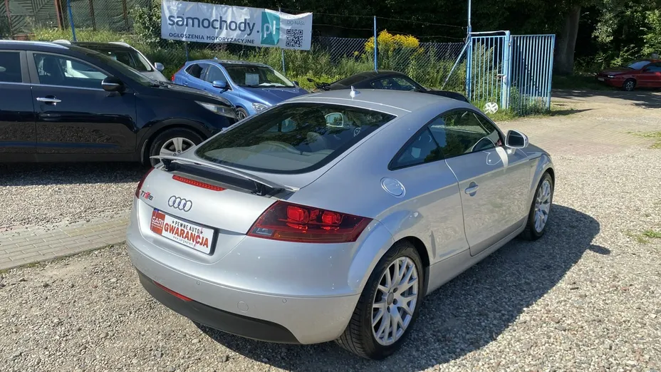 AUDI TT -