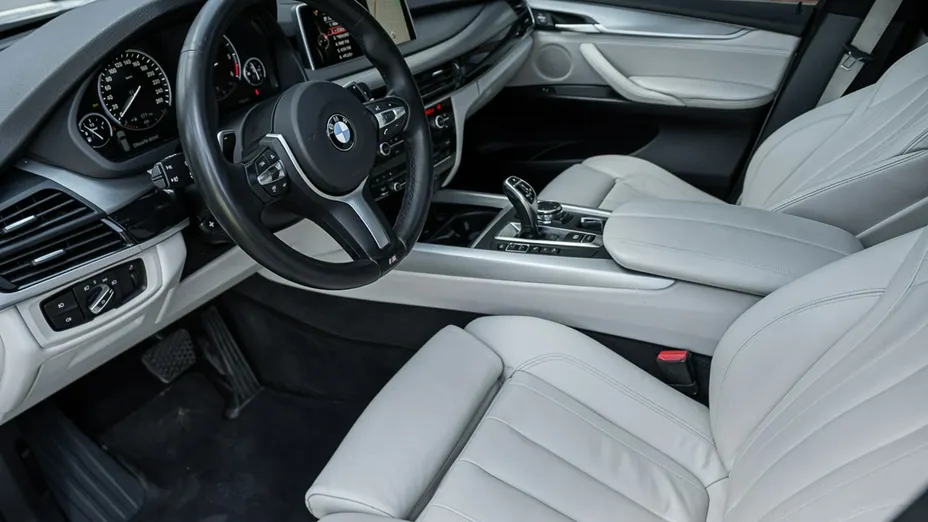 BMW X5 -
