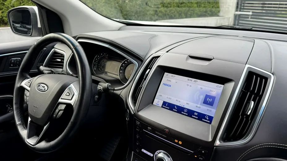 FORD Edge -