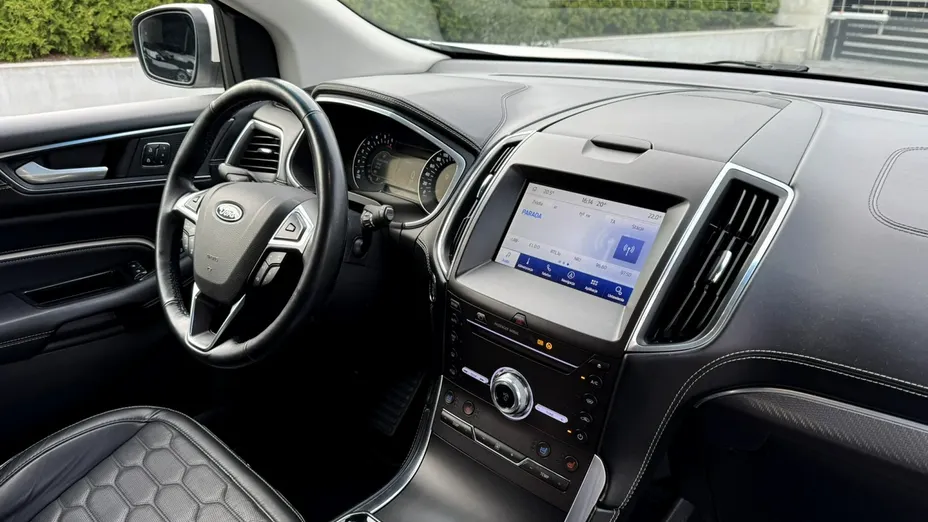 FORD Edge -