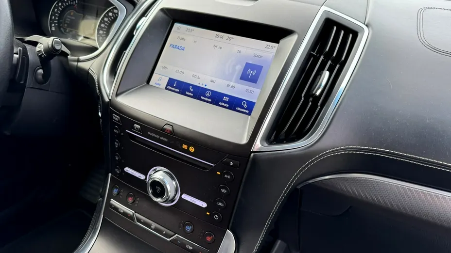 FORD Edge -