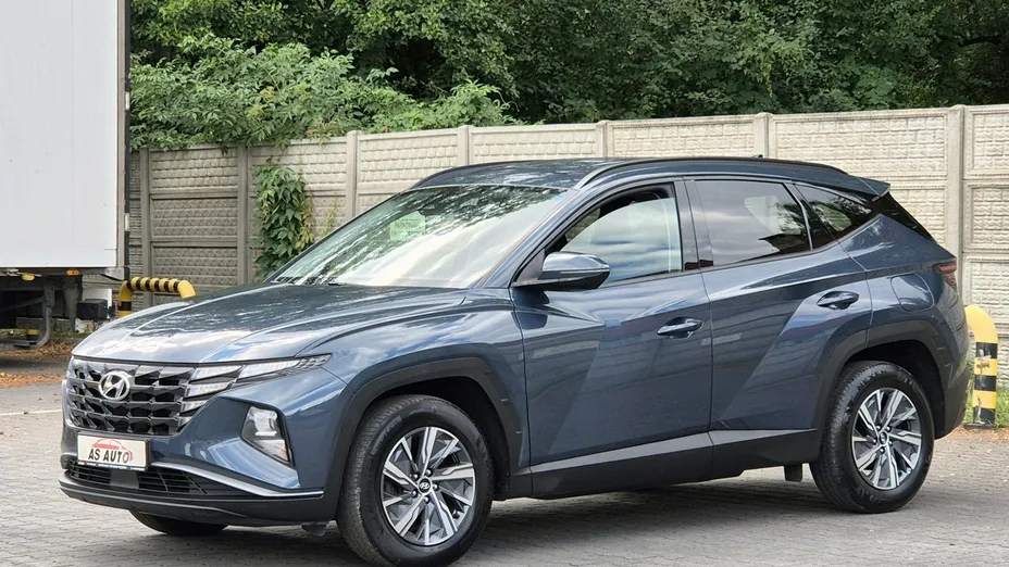 HYUNDAI Tucson -