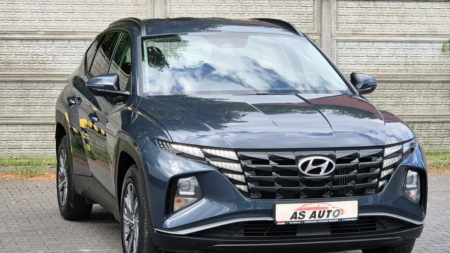 HYUNDAI Tucson -