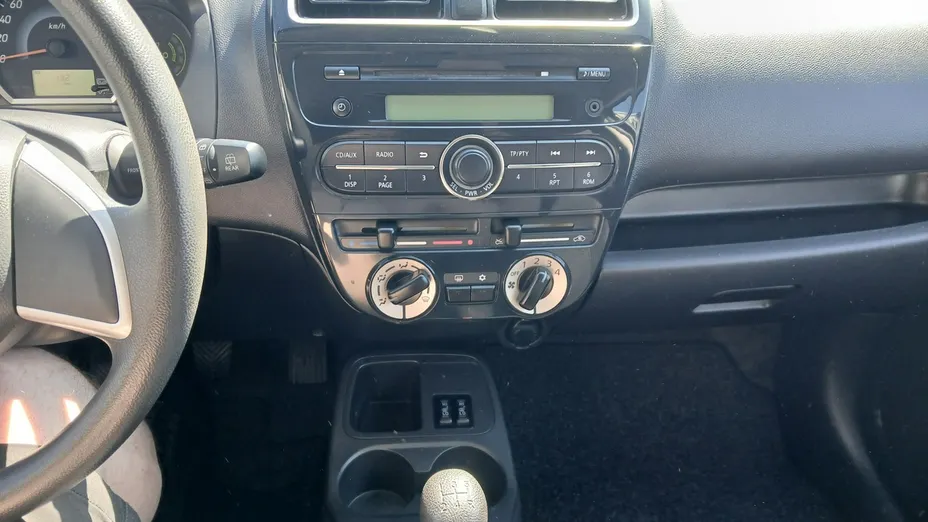 MITSUBISHI Space Star -