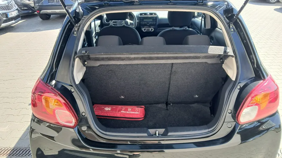 MITSUBISHI Space Star -