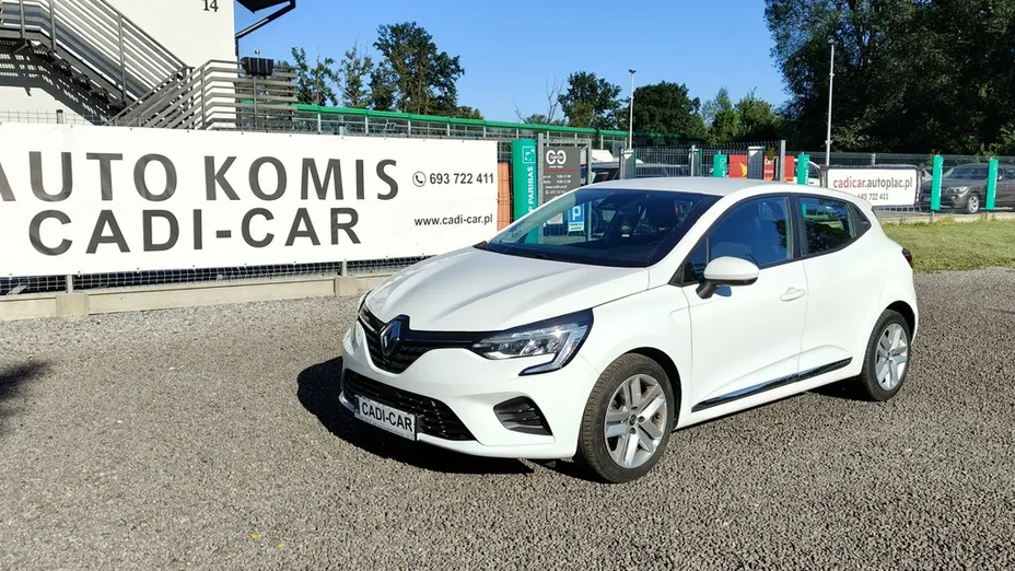 RENAULT Clio -