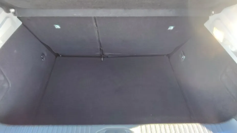 RENAULT Clio -