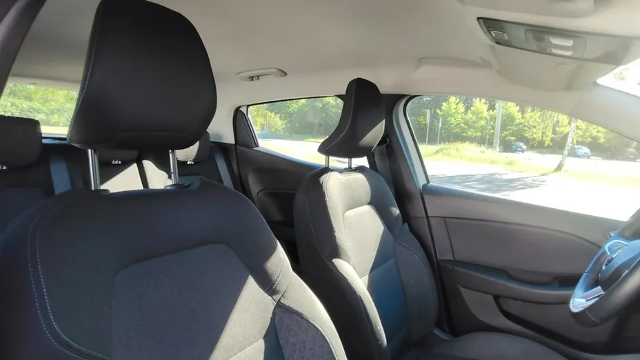 RENAULT Clio -