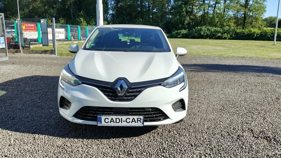 RENAULT Clio -