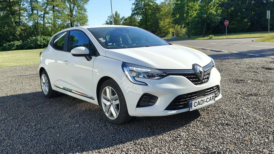 RENAULT Clio -