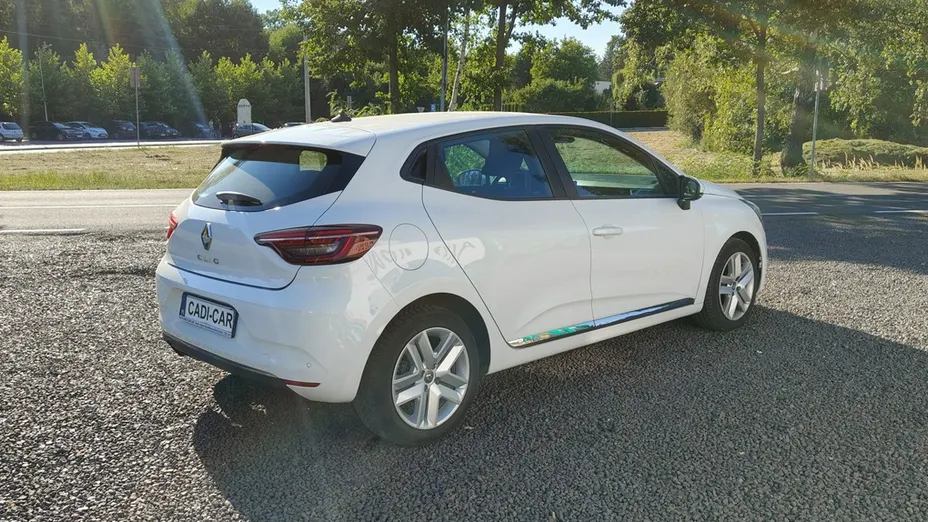 RENAULT Clio -
