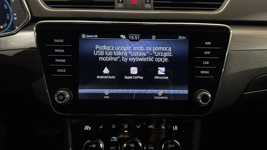 SKODA Superb -