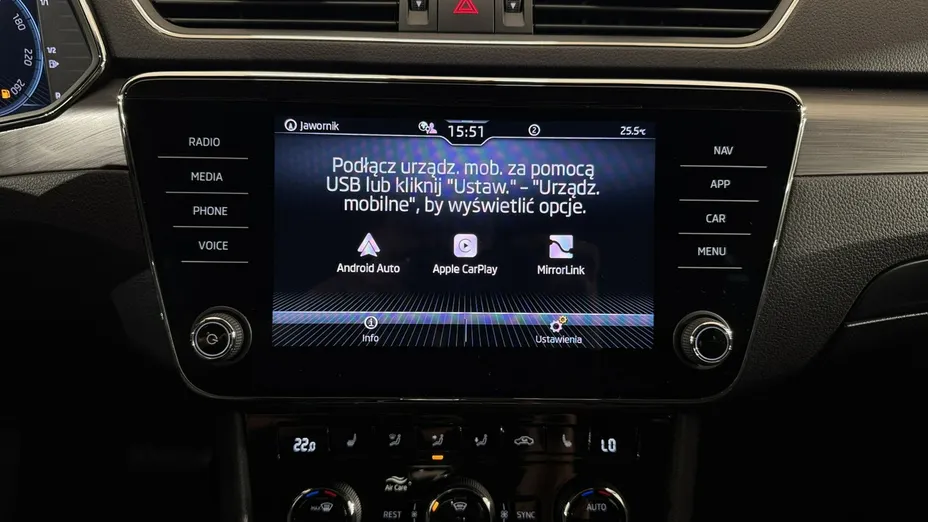 SKODA Superb -