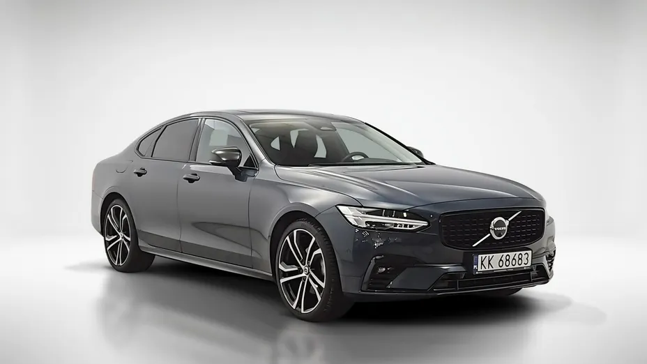 VOLVO S90 -