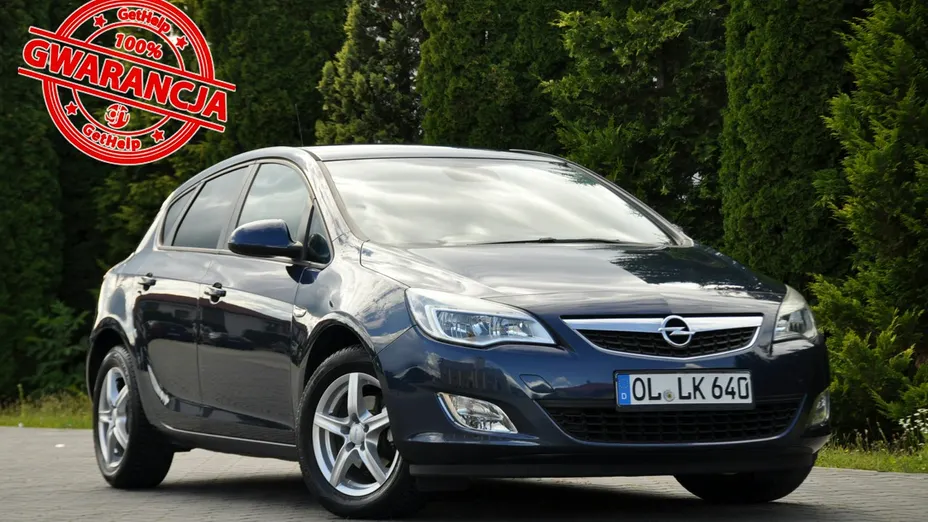 OPEL Astra -