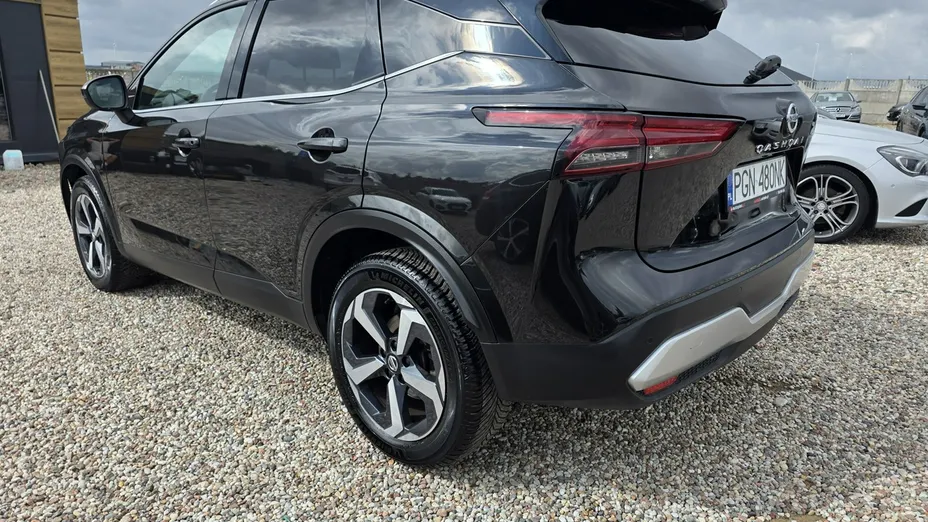 NISSAN Qashqai -