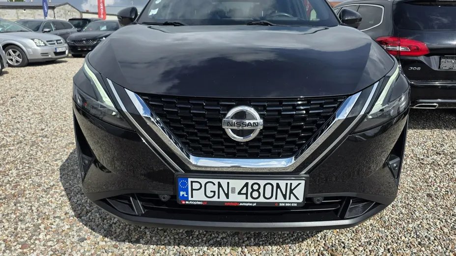 NISSAN Qashqai -