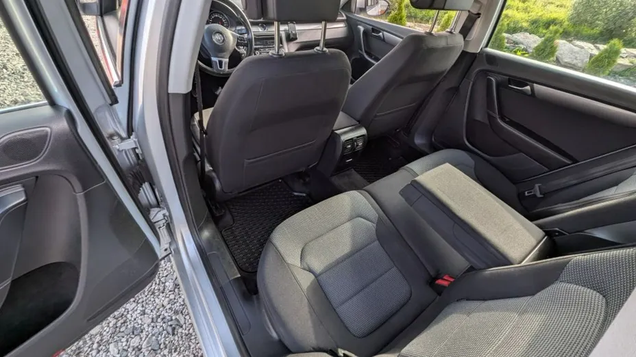 VOLKSWAGEN Passat -