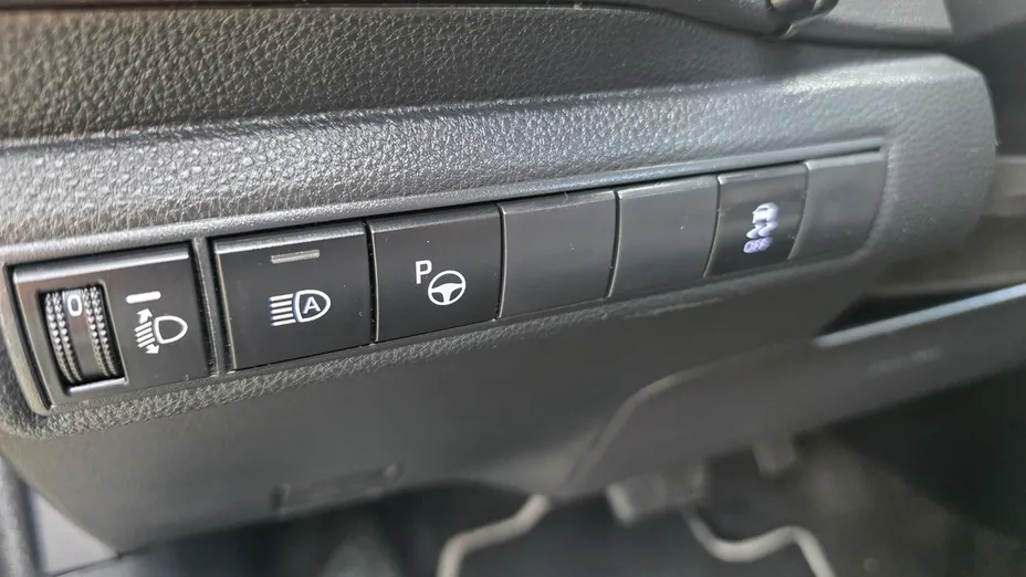 TOYOTA Corolla -