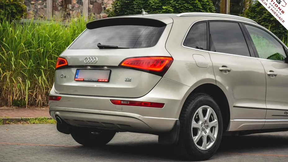 AUDI Q5 -