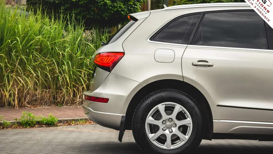 AUDI Q5 -