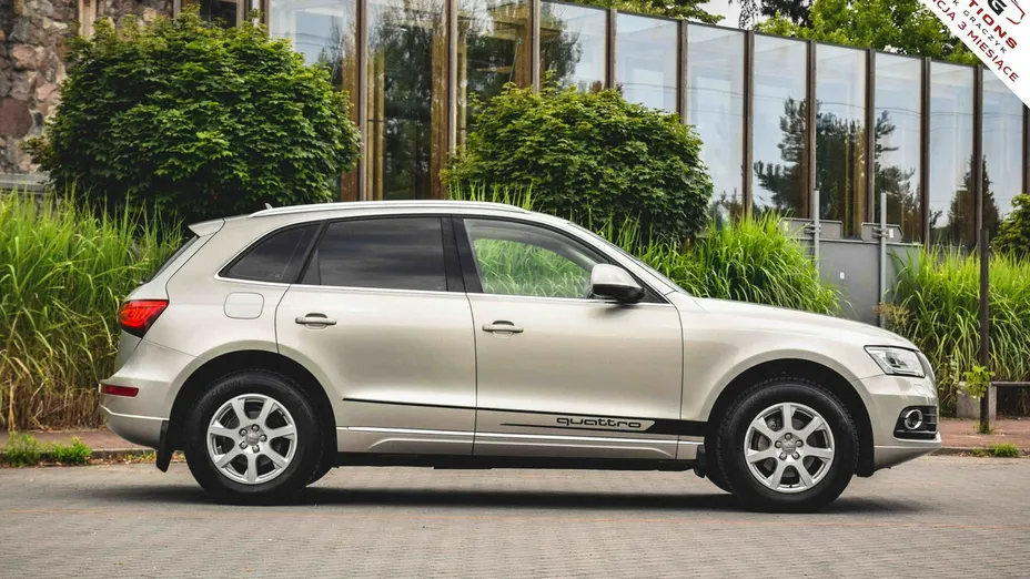 AUDI Q5 -