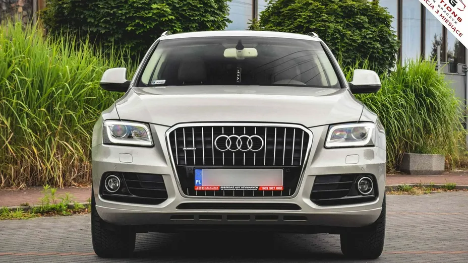AUDI Q5 -