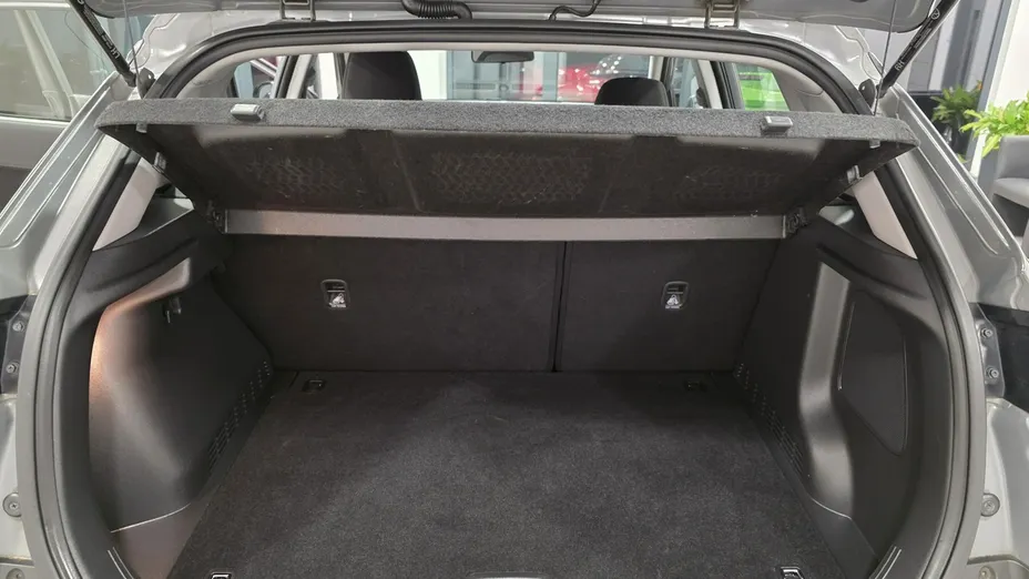 HYUNDAI Kona -