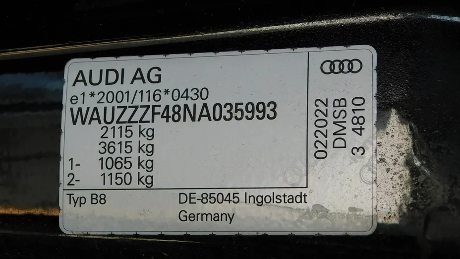 AUDI A4 -