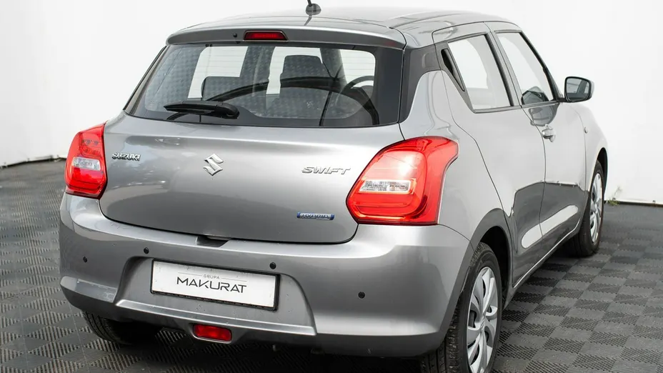 SUZUKI Swift -